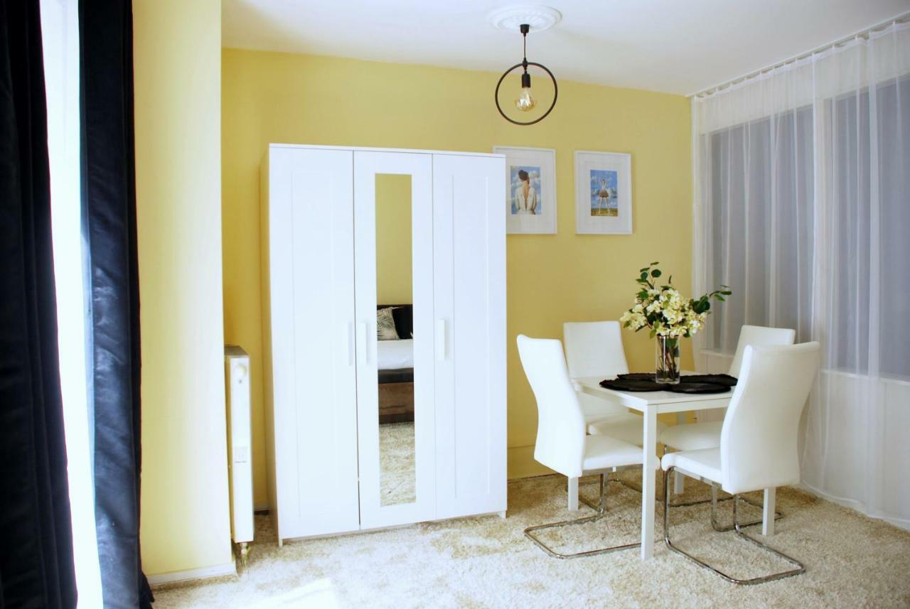 Apartamento Central Point Zielona Góra Exterior foto