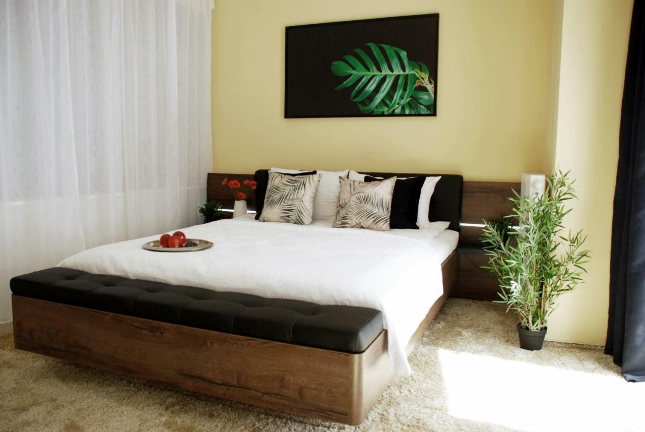 Apartamento Central Point Zielona Góra Exterior foto