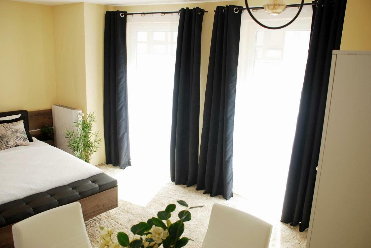Apartamento Central Point Zielona Góra Exterior foto