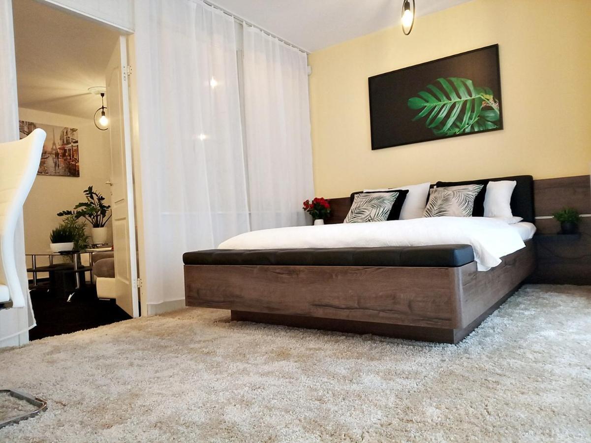 Apartamento Central Point Zielona Góra Exterior foto